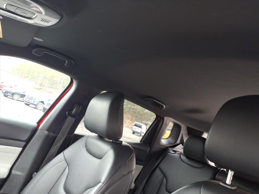 2025 Jeep Compass Limited - Photo 7