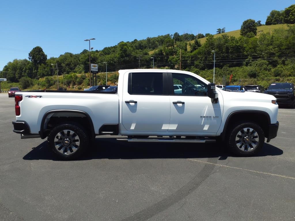 Used 2023 Chevrolet Silverado 2500HD Custom with VIN 2GC4YMEY4P1703745 for sale in North Tazewell, VA