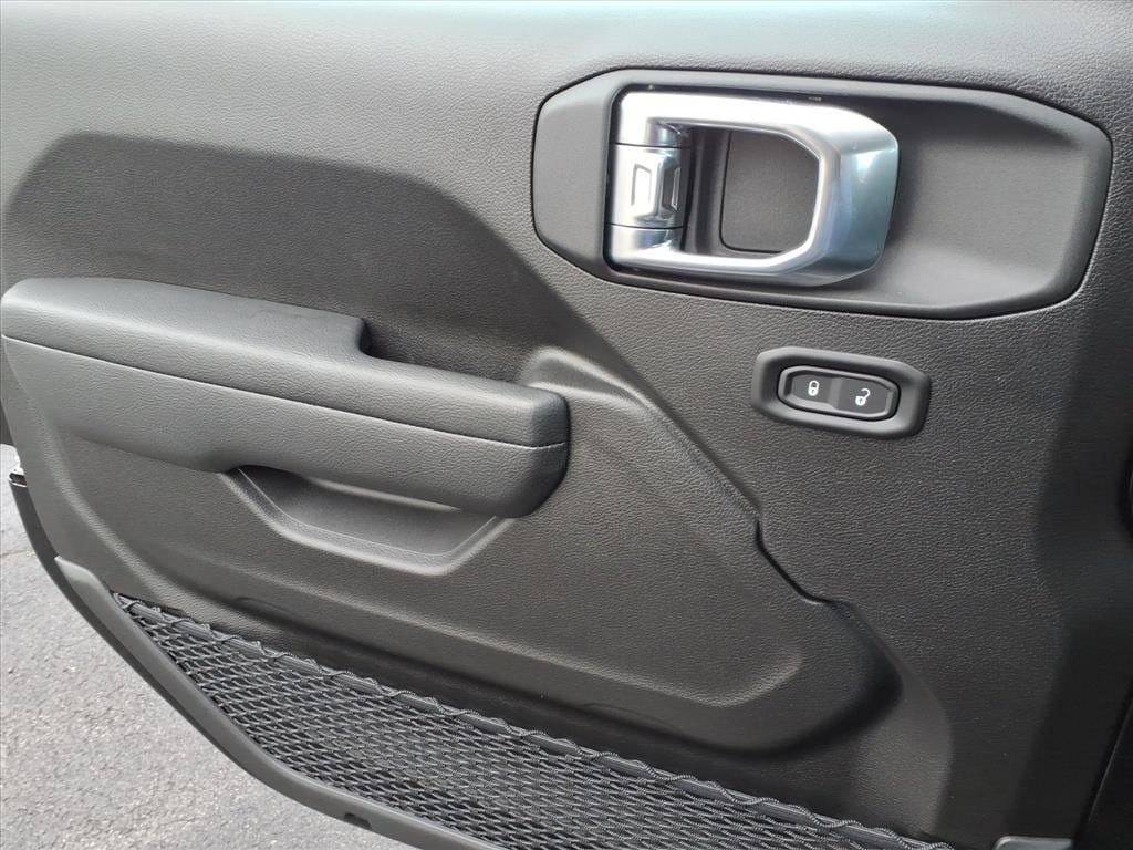 2026 Jeep Wrangler 4-Door Sport - Photo 9