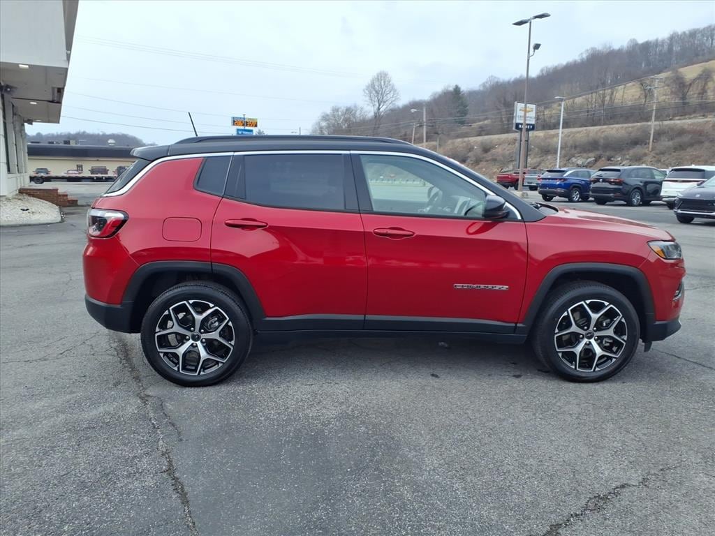Used 2025 Jeep Compass Limited SUV