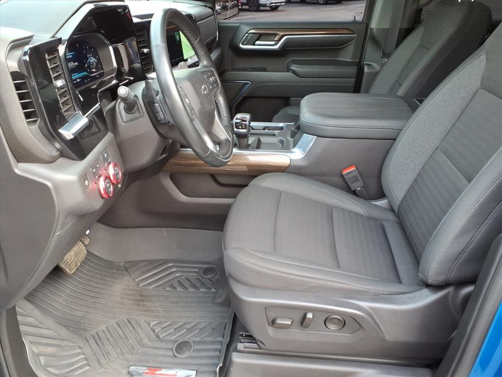 Used 2024 Chevrolet Silverado 1500 LT Trail Boss Truck