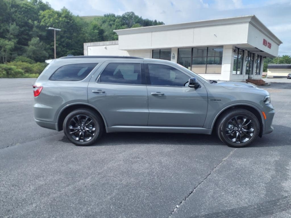 Used 2024 Dodge Durango R/T with VIN 1C4SDJCT6RC200059 for sale in North Tazewell, VA