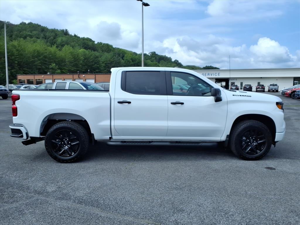 New 2026 Chevrolet Silverado 1500 Custom Truck