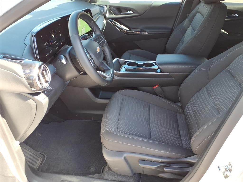 Used 2025 Chevrolet Equinox LT SUV