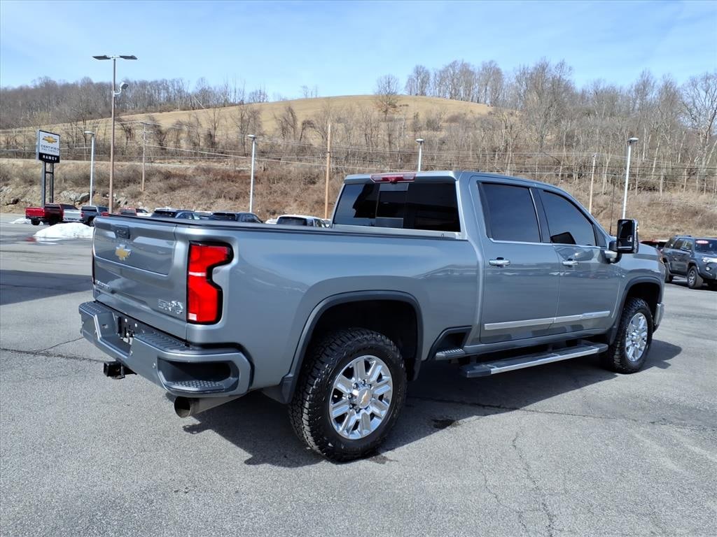 Used 2024 Chevrolet Silverado 2500HD High Country Truck
