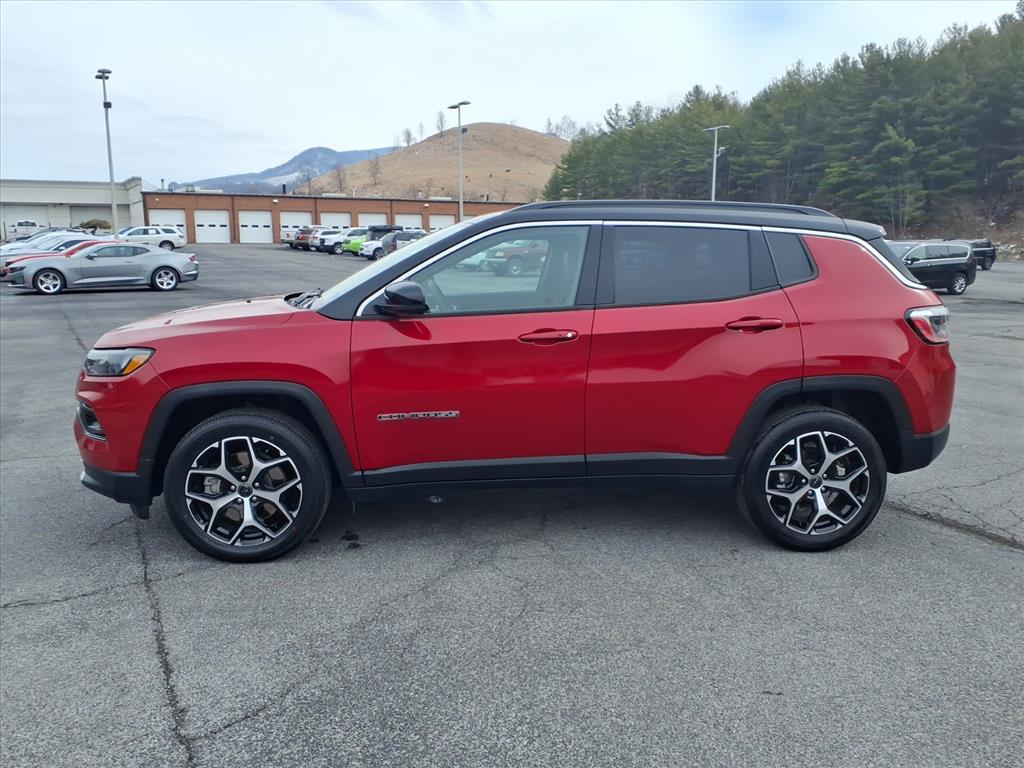 2025 Jeep Compass Limited - Photo 12