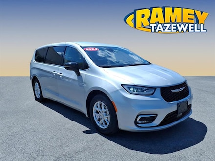 Pre-Owned Featured 2024 Chrysler Pacifica Touring L Minivan/Van for sale near you in Tazewell, VA