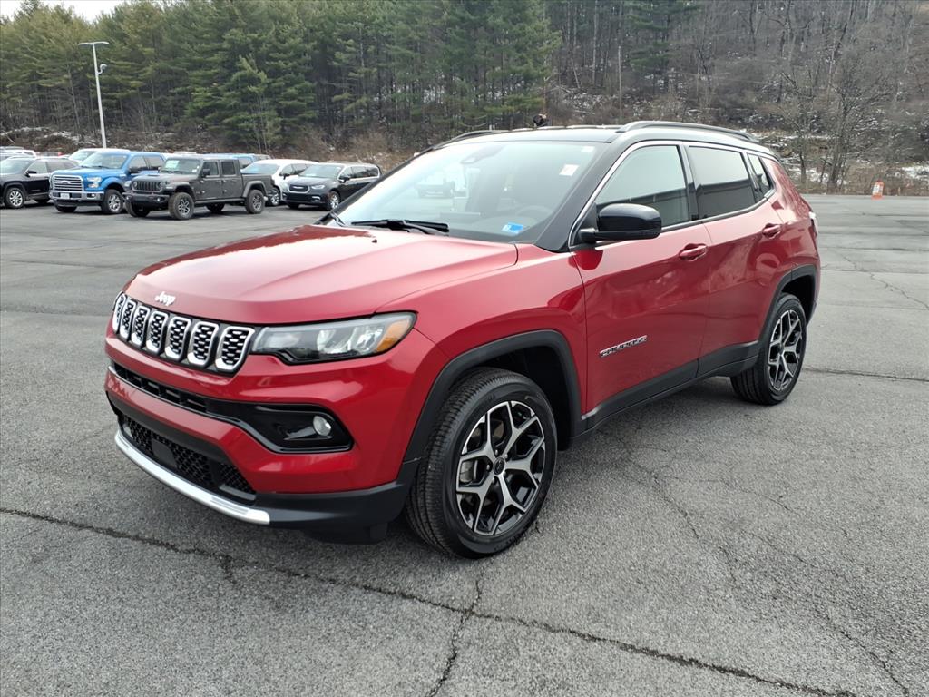 2025 Jeep Compass Limited - Photo 13