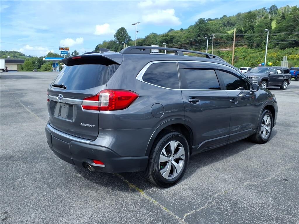 Used 2022 Subaru Ascent Premium SUV