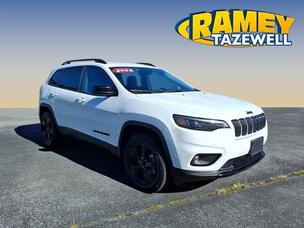Used 2023 Jeep Cherokee Altitude SUV