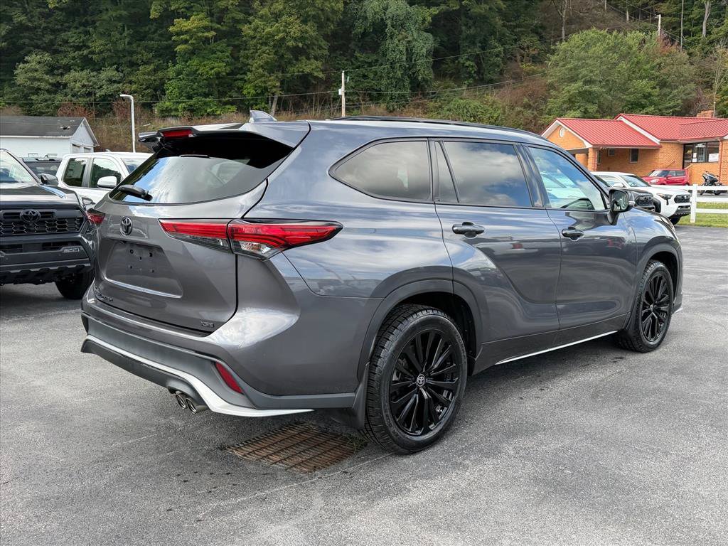 Used 2023 Toyota Highlander XSE Sport Utility