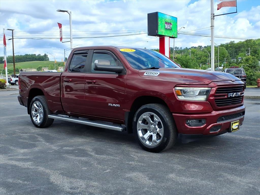 2019 RAM 1500 Big Horn/Lone Star 4x4 Quad Cab 6'4's photo