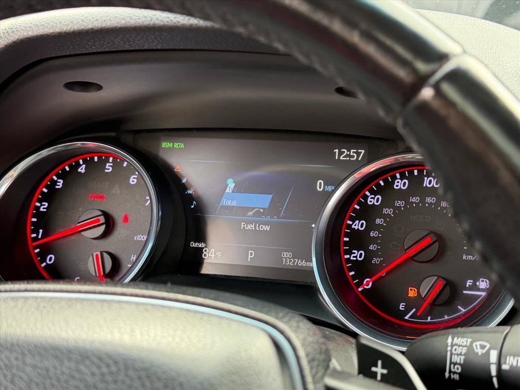 2020 Toyota Camry XSE - Photo 18