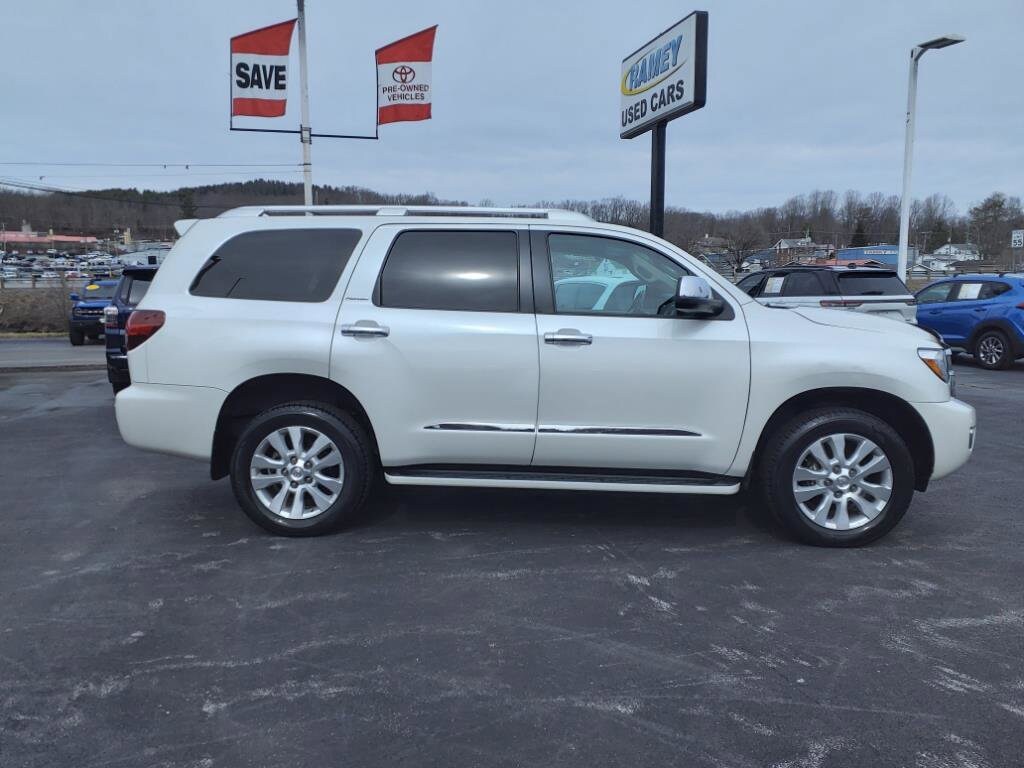 2018 Toyota Sequoia Platinum Sport photo 2