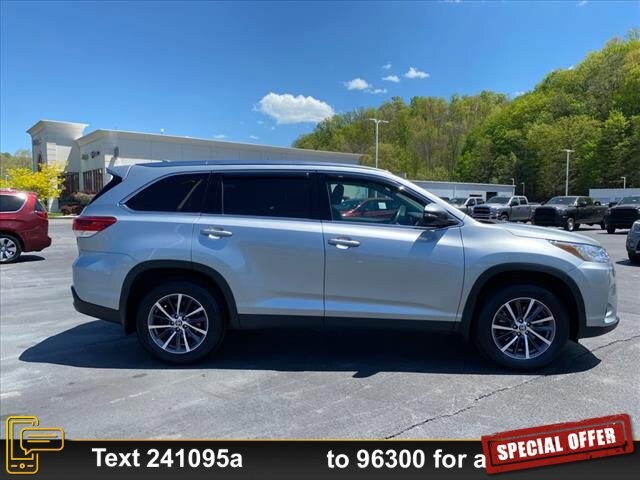 2019 Toyota Highlander XLE photo 2