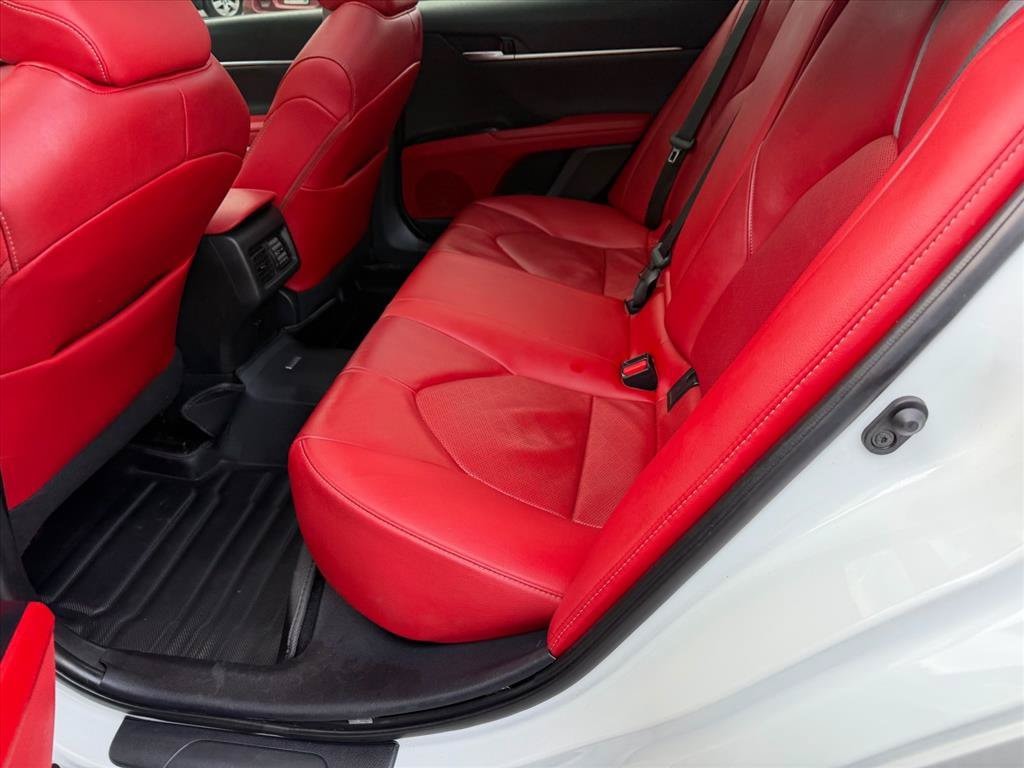 2020 Toyota Camry XSE - Photo 13