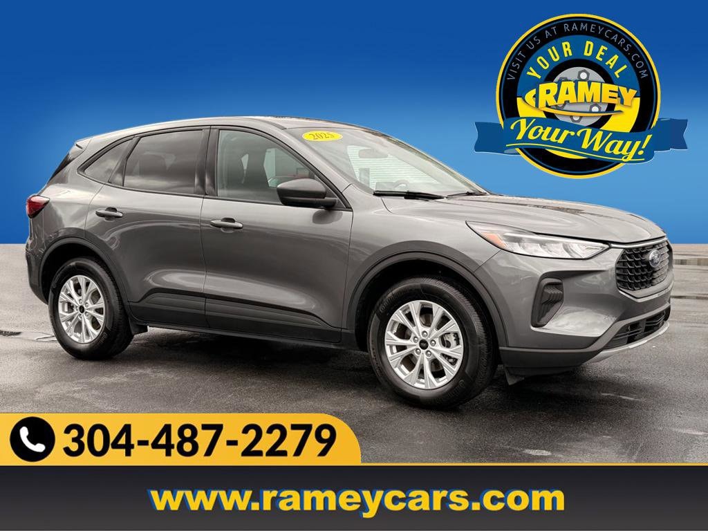 2025 Ford Escape Active's photo