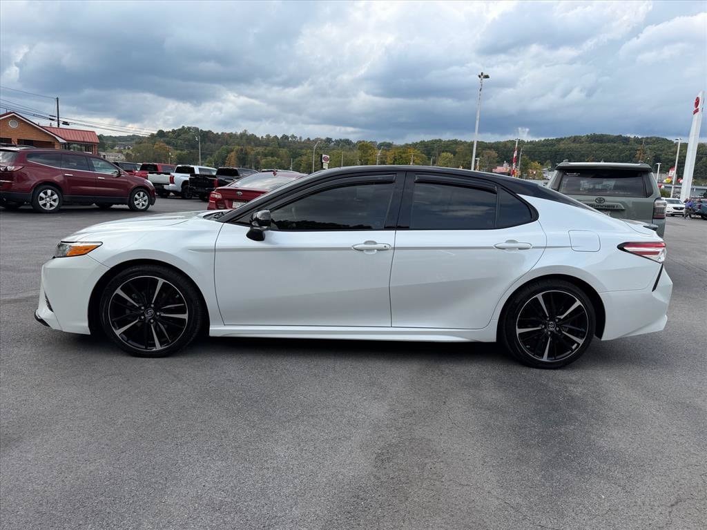 2020 Toyota Camry XSE - Photo 8