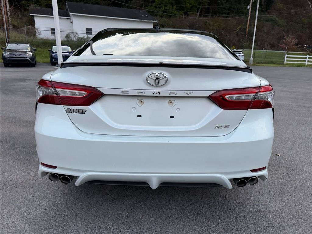 2020 Toyota Camry XSE - Photo 6