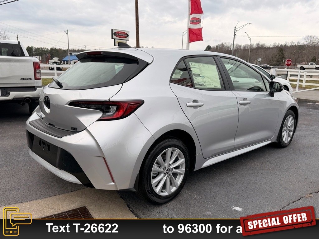 New 2026 Toyota Corolla Hatchback SE SE HATCHBACK