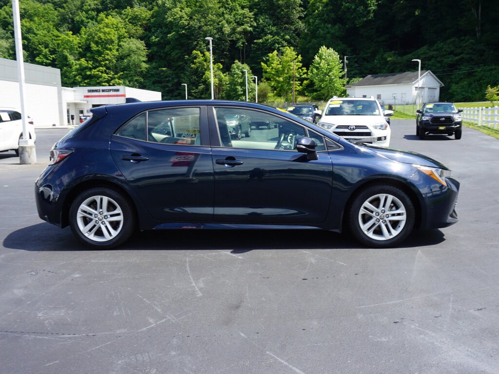 2019 Toyota Corolla SE photo 2