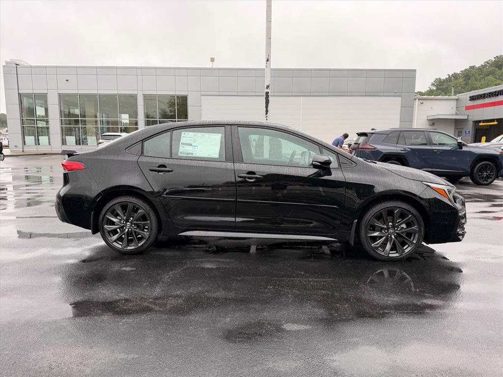 New 2026 Toyota Corolla SE Sedan