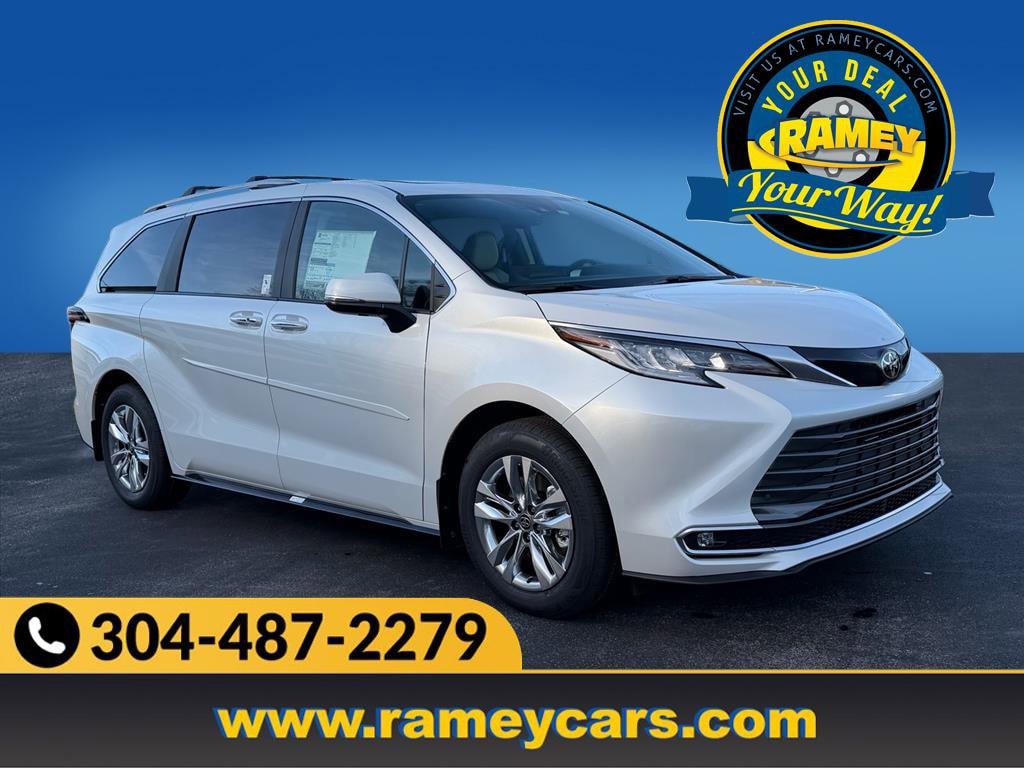 2026 Toyota Sienna Limited's photo