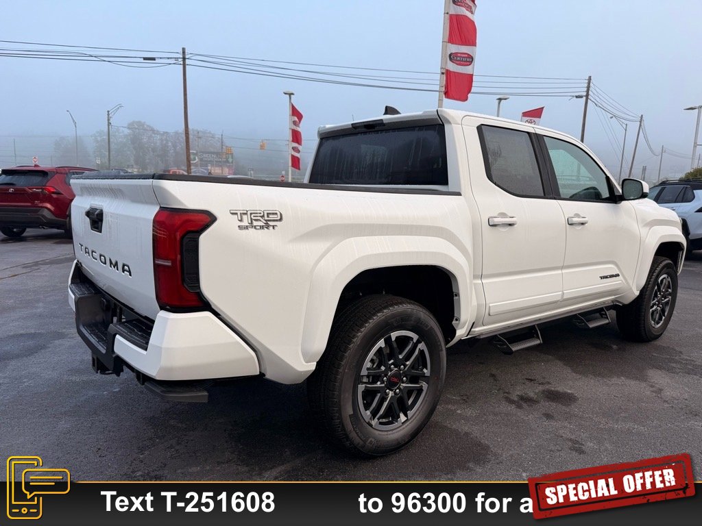 2025 Toyota Tacoma TRD Sport photo 2
