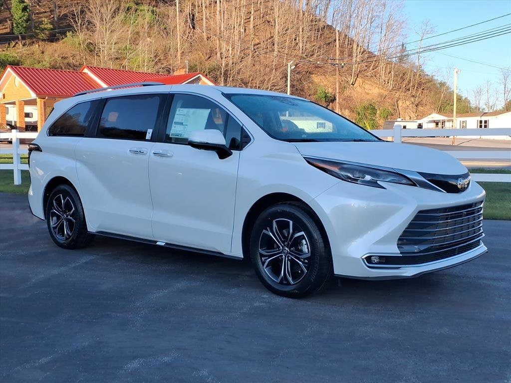 2026 Toyota Sienna Van Passenger Van 