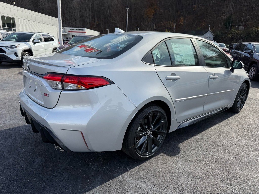 New 2026 Toyota Corolla SE Sedan