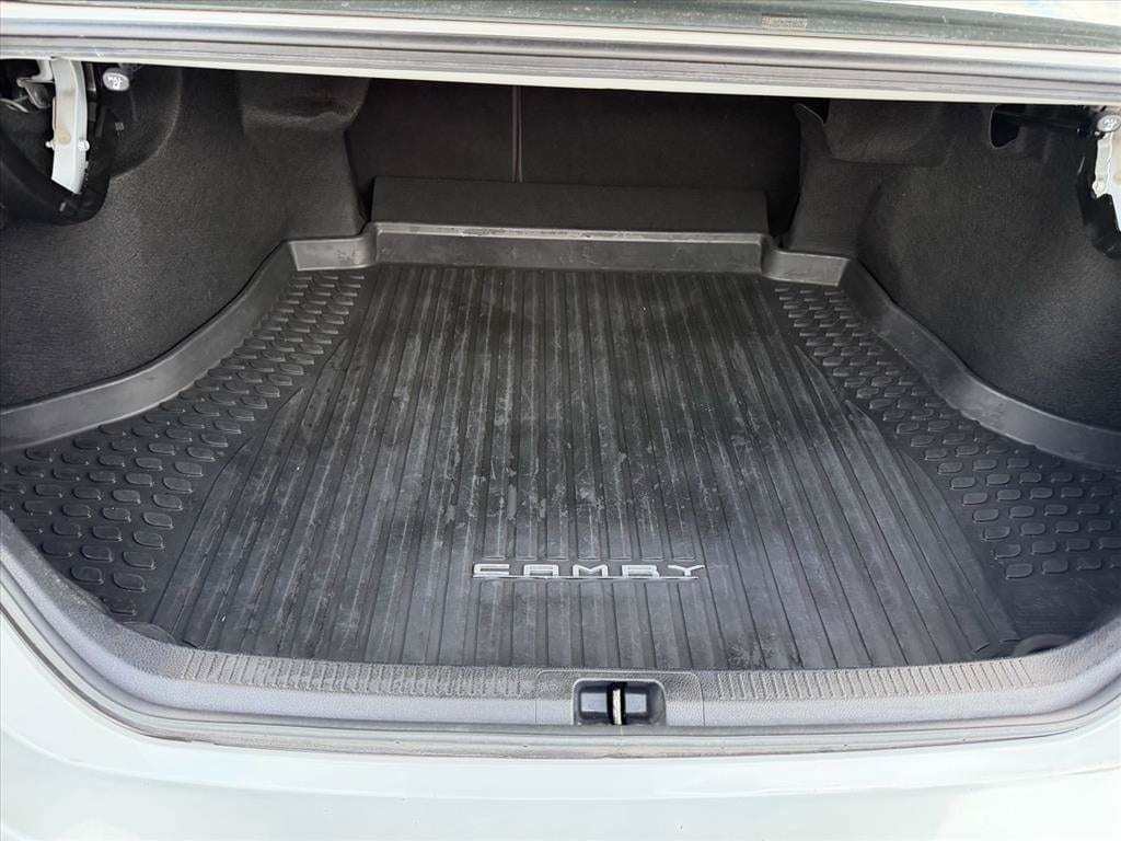 2020 Toyota Camry XSE - Photo 25