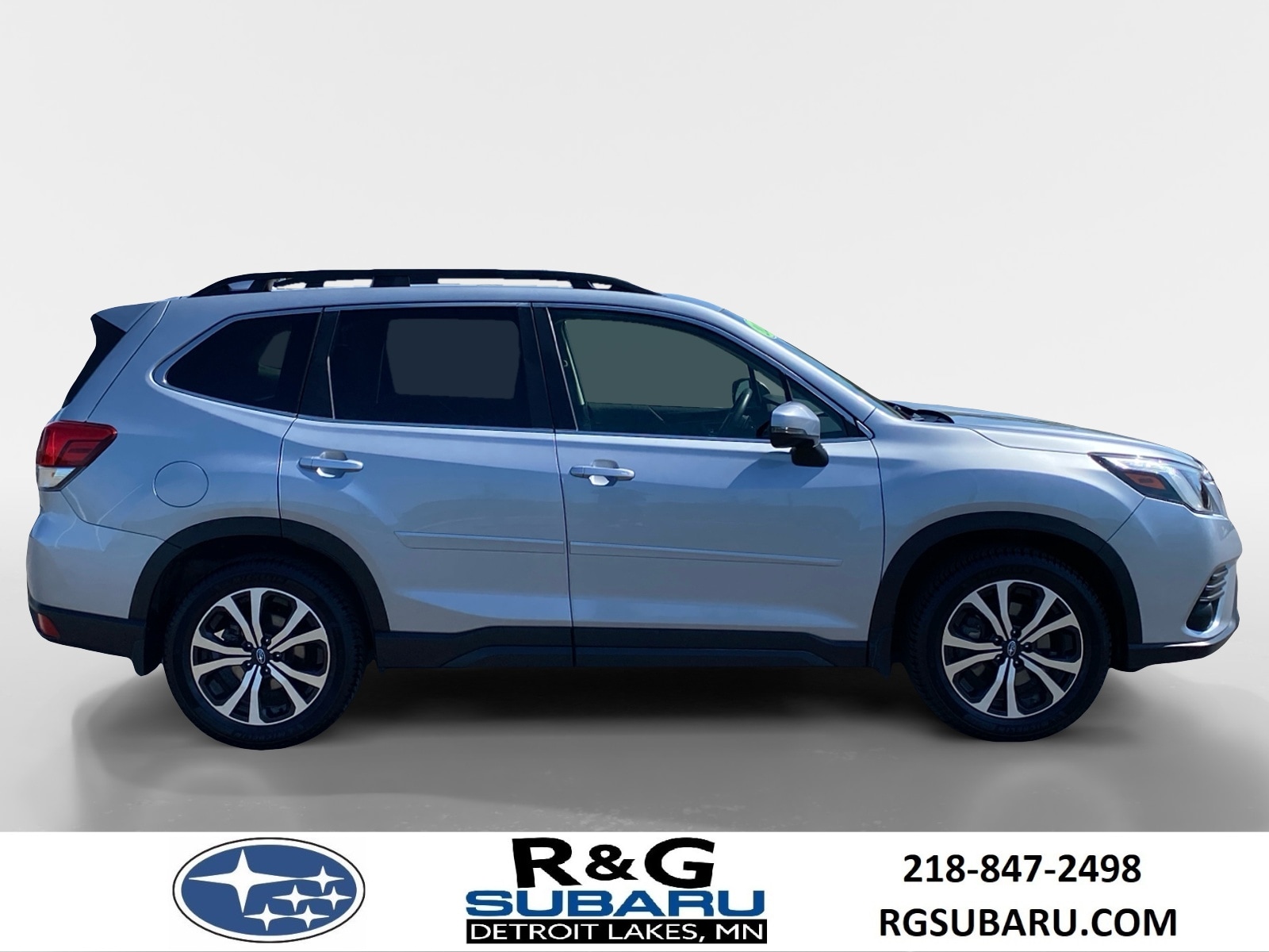 Used 2022 Subaru Forester Limited with VIN JF2SKAPCXNH482012 for sale in Detroit Lakes, Minnesota