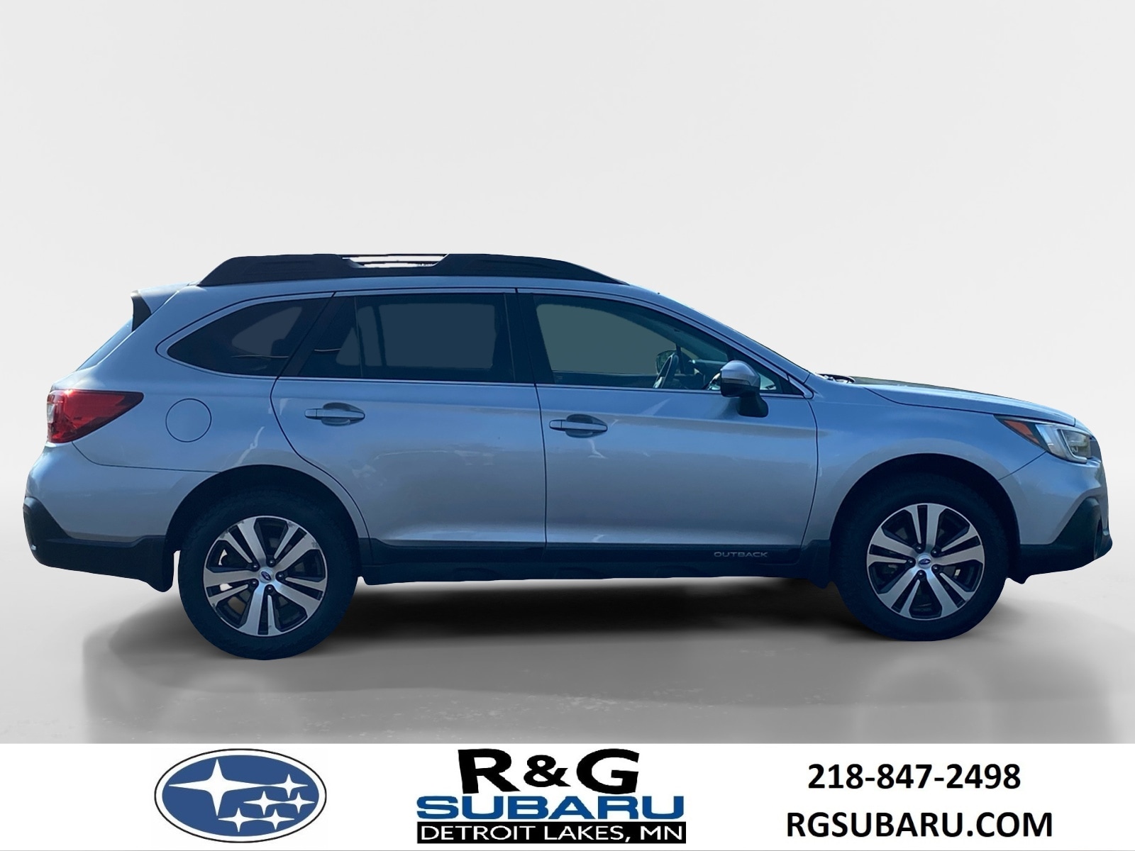 Used 2018 Subaru Outback Limited with VIN 4S4BSANC5J3237610 for sale in Detroit Lakes, Minnesota