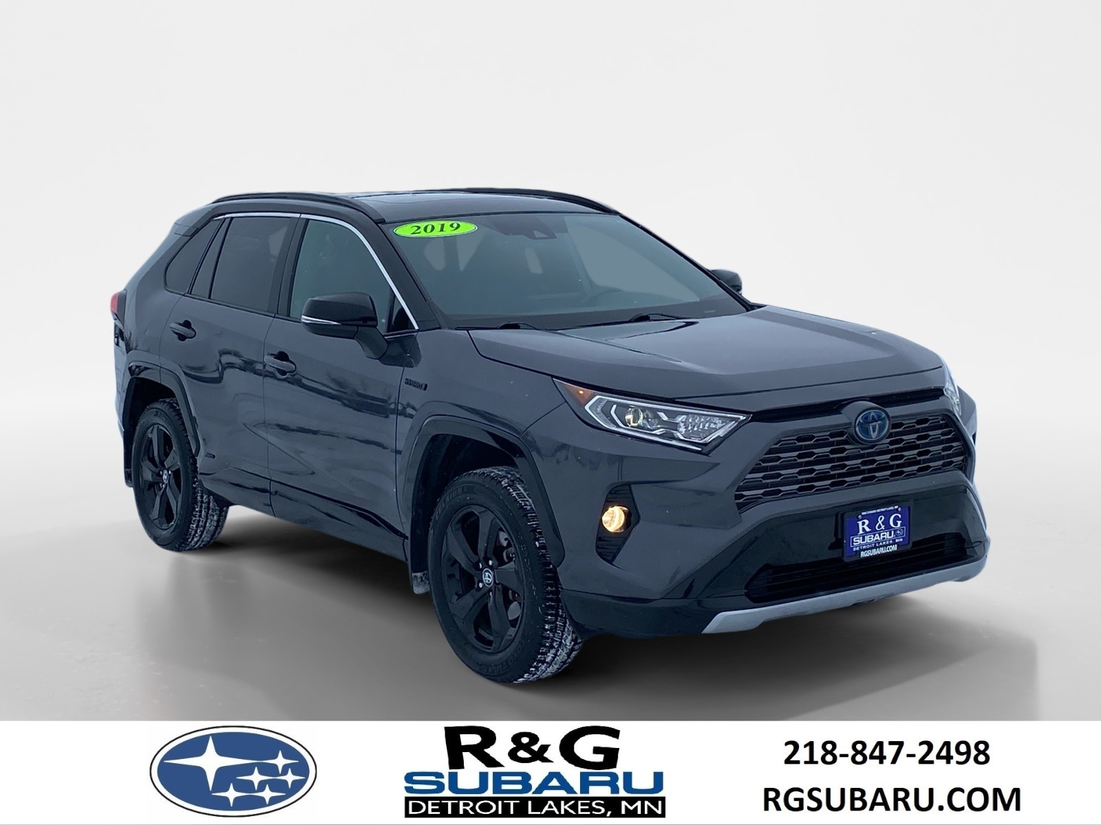 2019 Toyota RAV4 XSE's photo