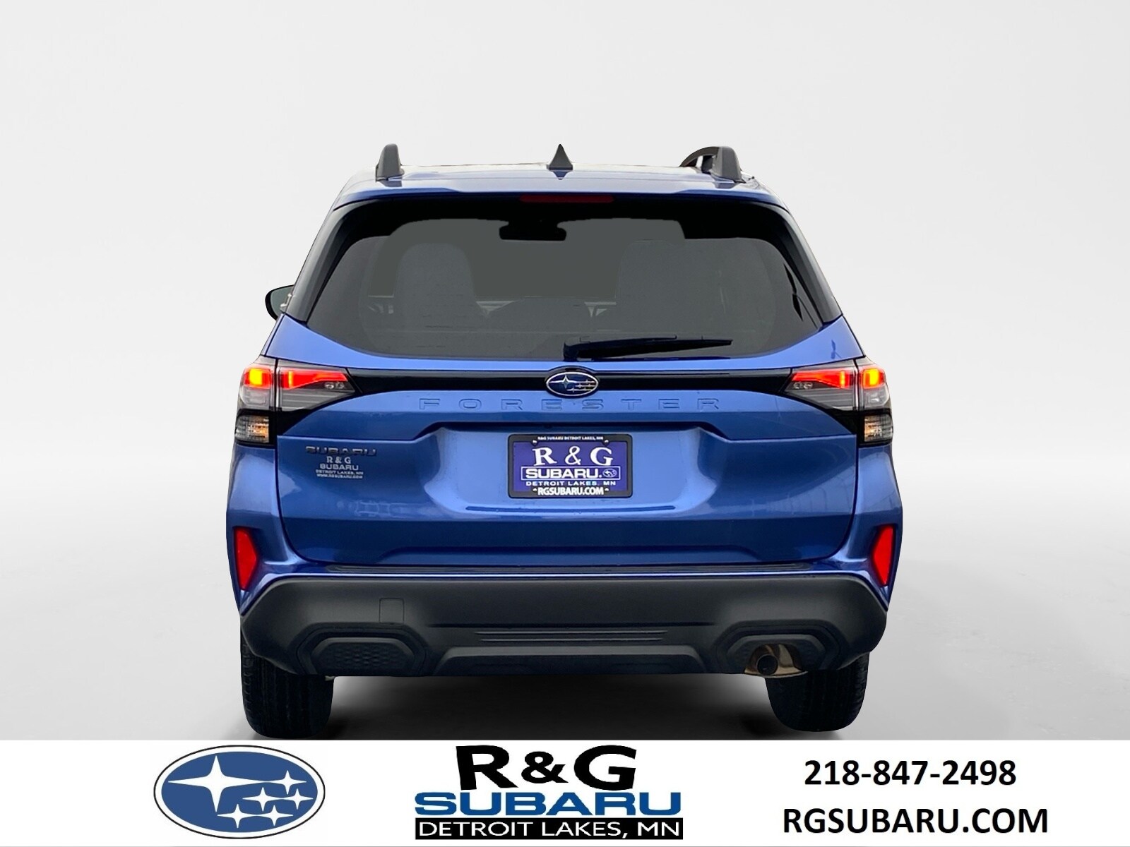 2026 Subaru Forester Premium photo 4