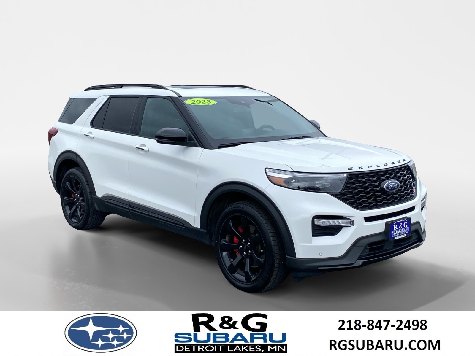 2023 Ford Explorer ST 4WD's photo