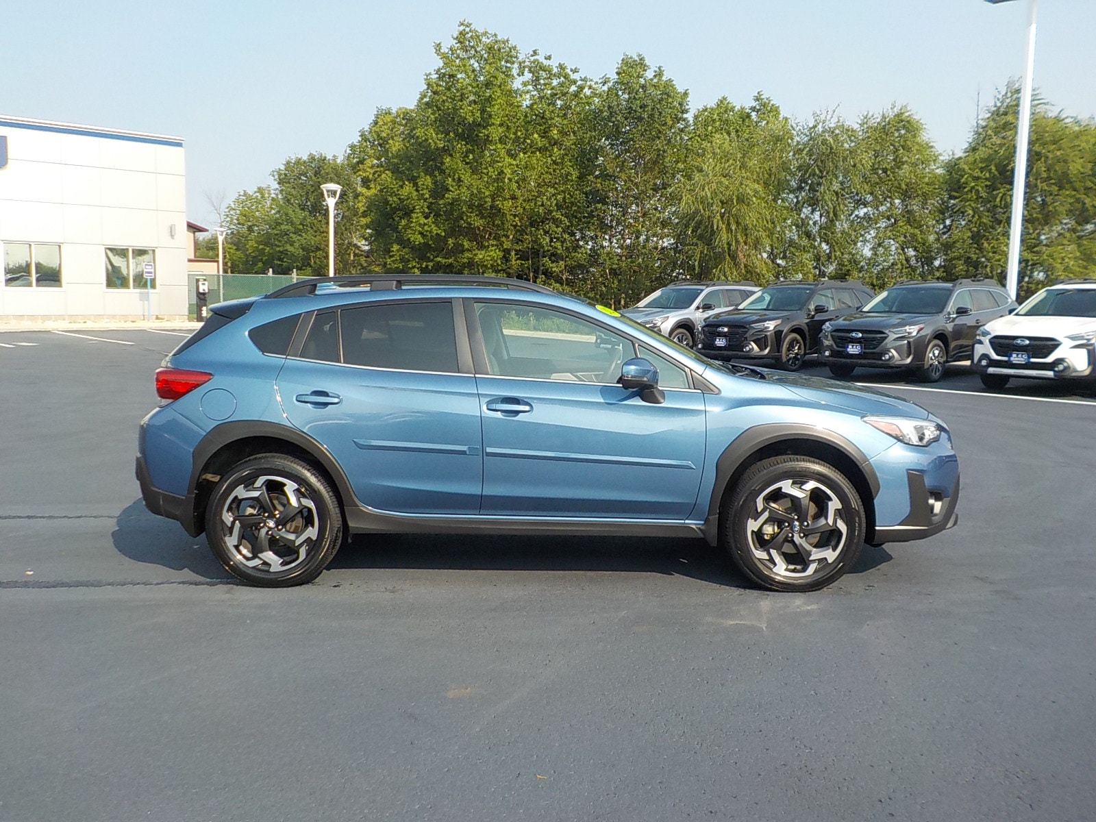 Certified 2022 Subaru Crosstrek Limited with VIN JF2GTHNC8NH263399 for sale in Detroit Lakes, MN