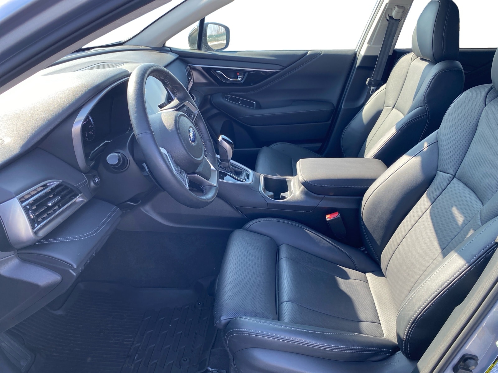 2023 Subaru Outback Limited - Photo 9