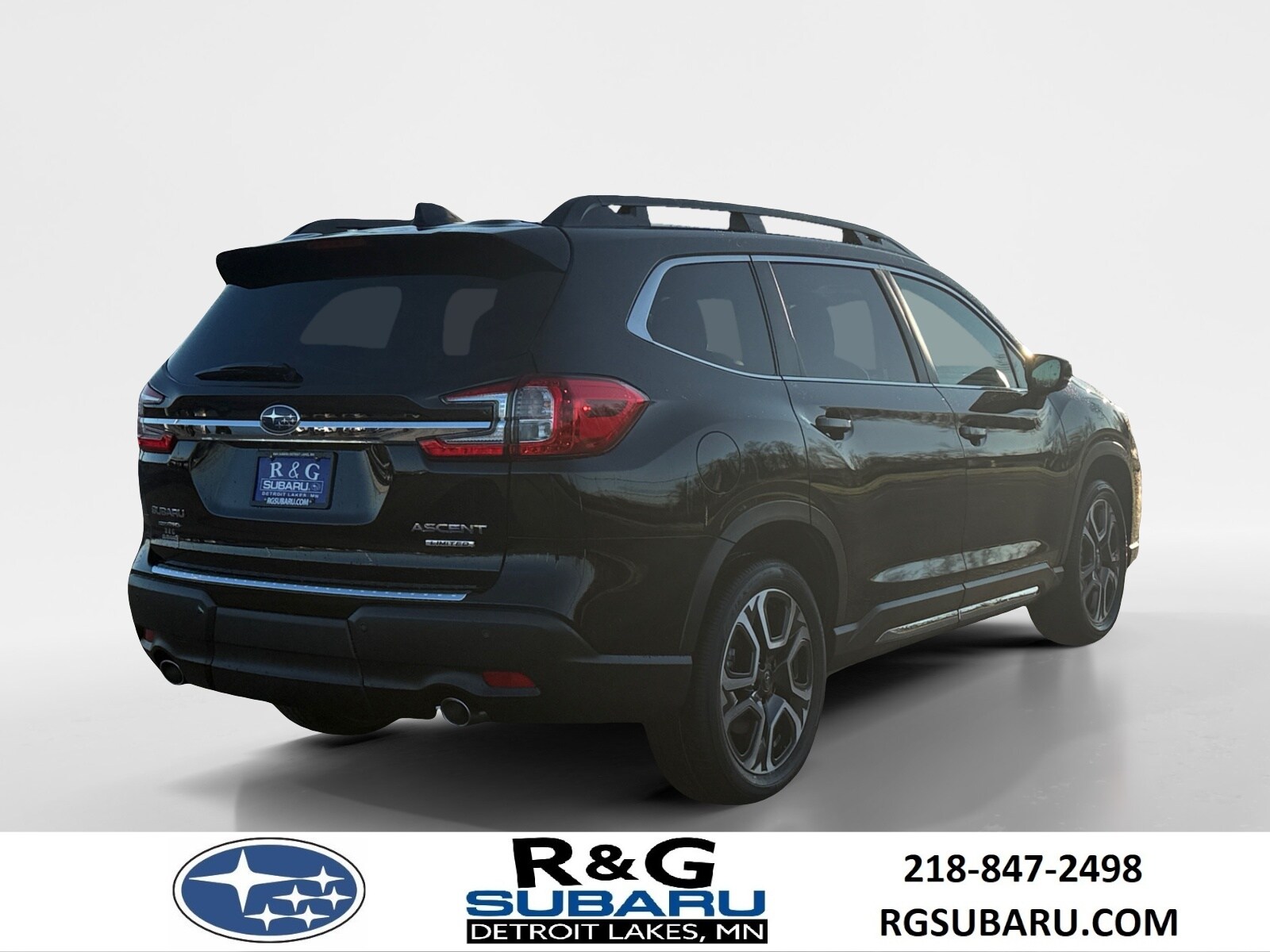 2025 Subaru Ascent Limited photo 3