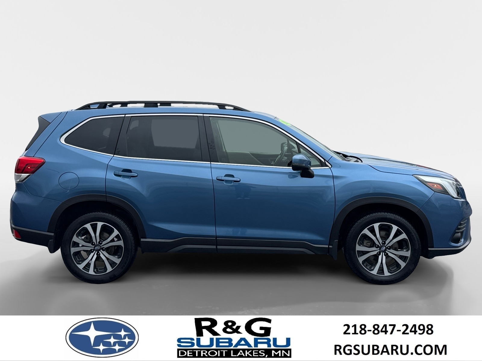 Used 2023 Subaru Forester Limited with VIN JF2SKAPCXPH512953 for sale in Detroit Lakes, Minnesota
