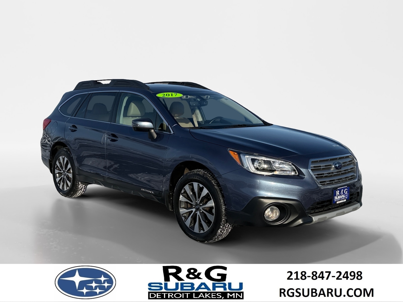 2017 Subaru Outback Limited's photo