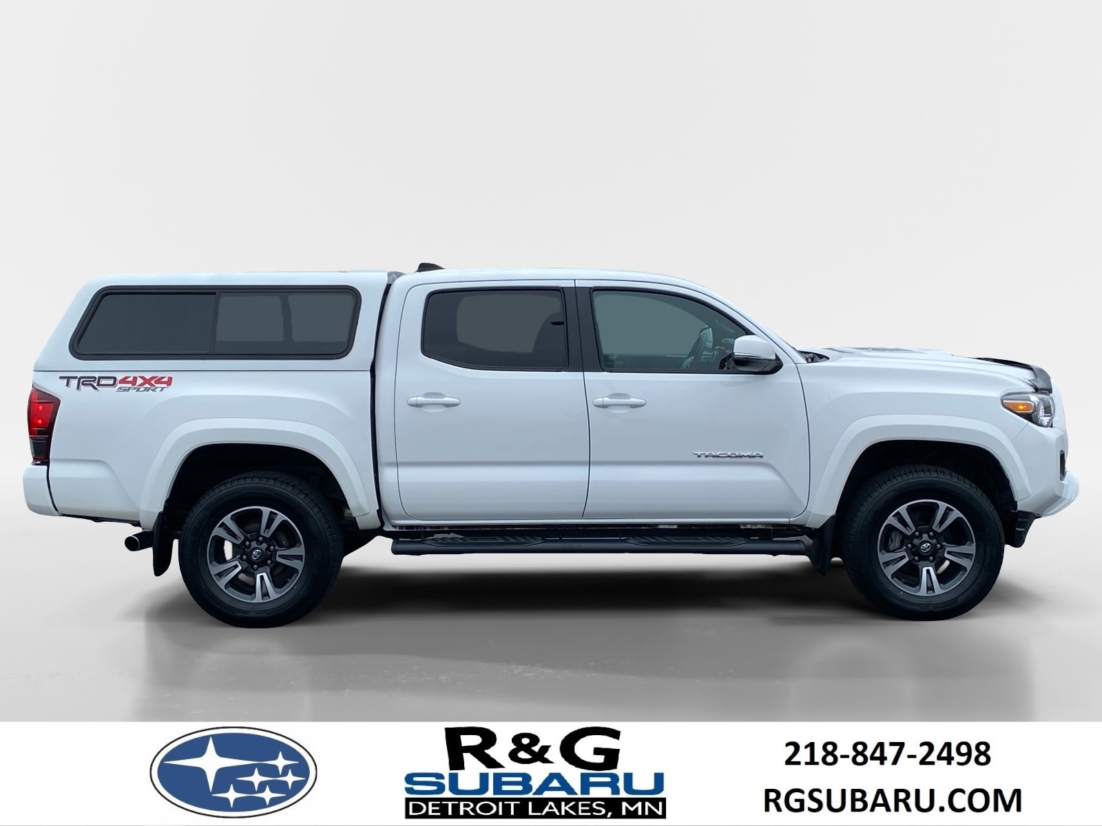 Used 2018 Toyota Tacoma TRD Sport with VIN 5TFCZ5ANXJX151009 for sale in Detroit Lakes, Minnesota
