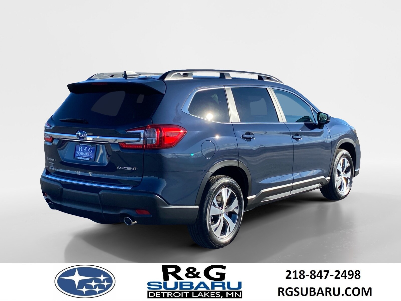 2025 Subaru Ascent Premium photo 2