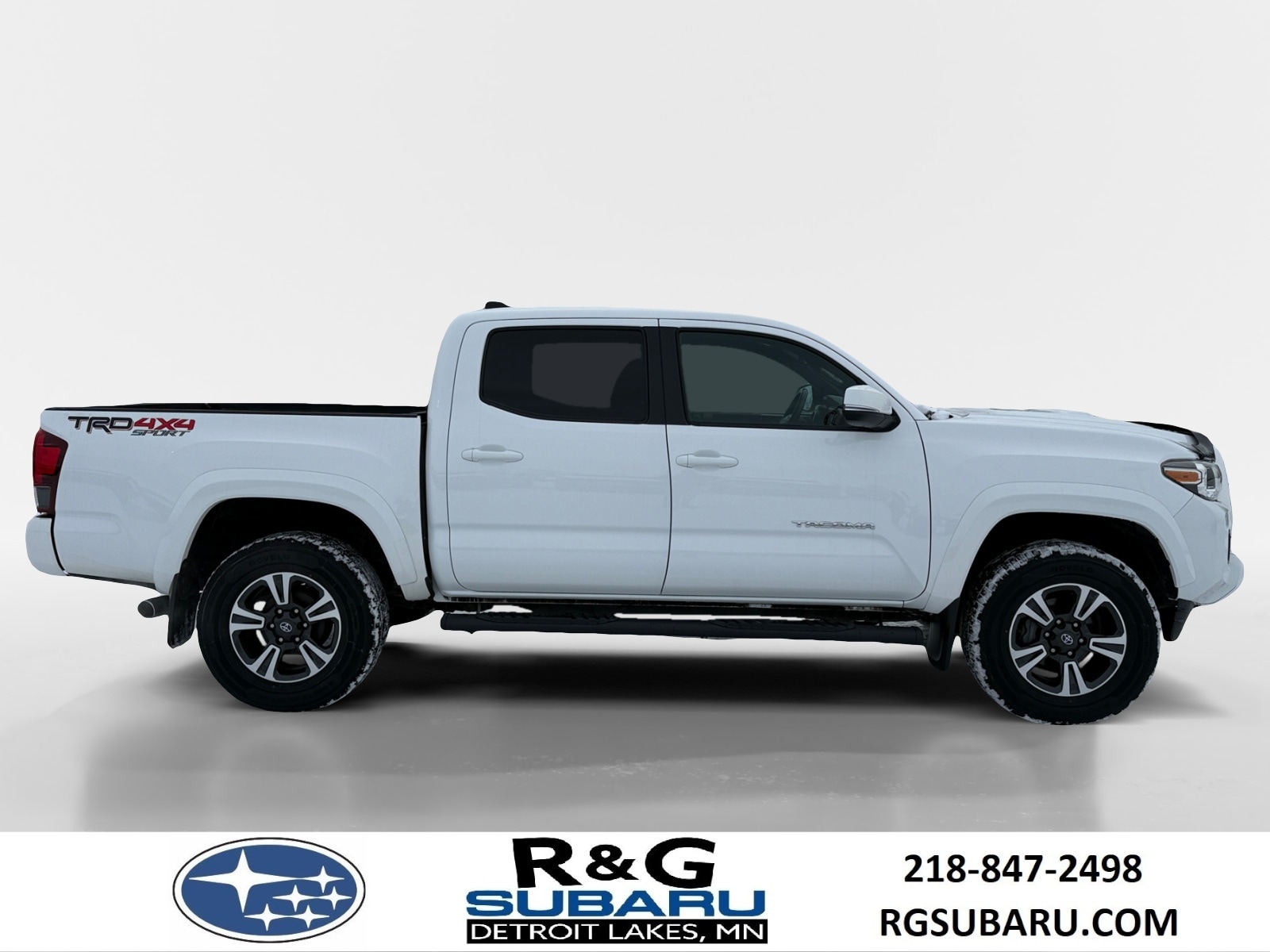 Used 2018 Toyota Tacoma TRD Sport with VIN 5TFCZ5ANXJX151009 for sale in Detroit Lakes, Minnesota