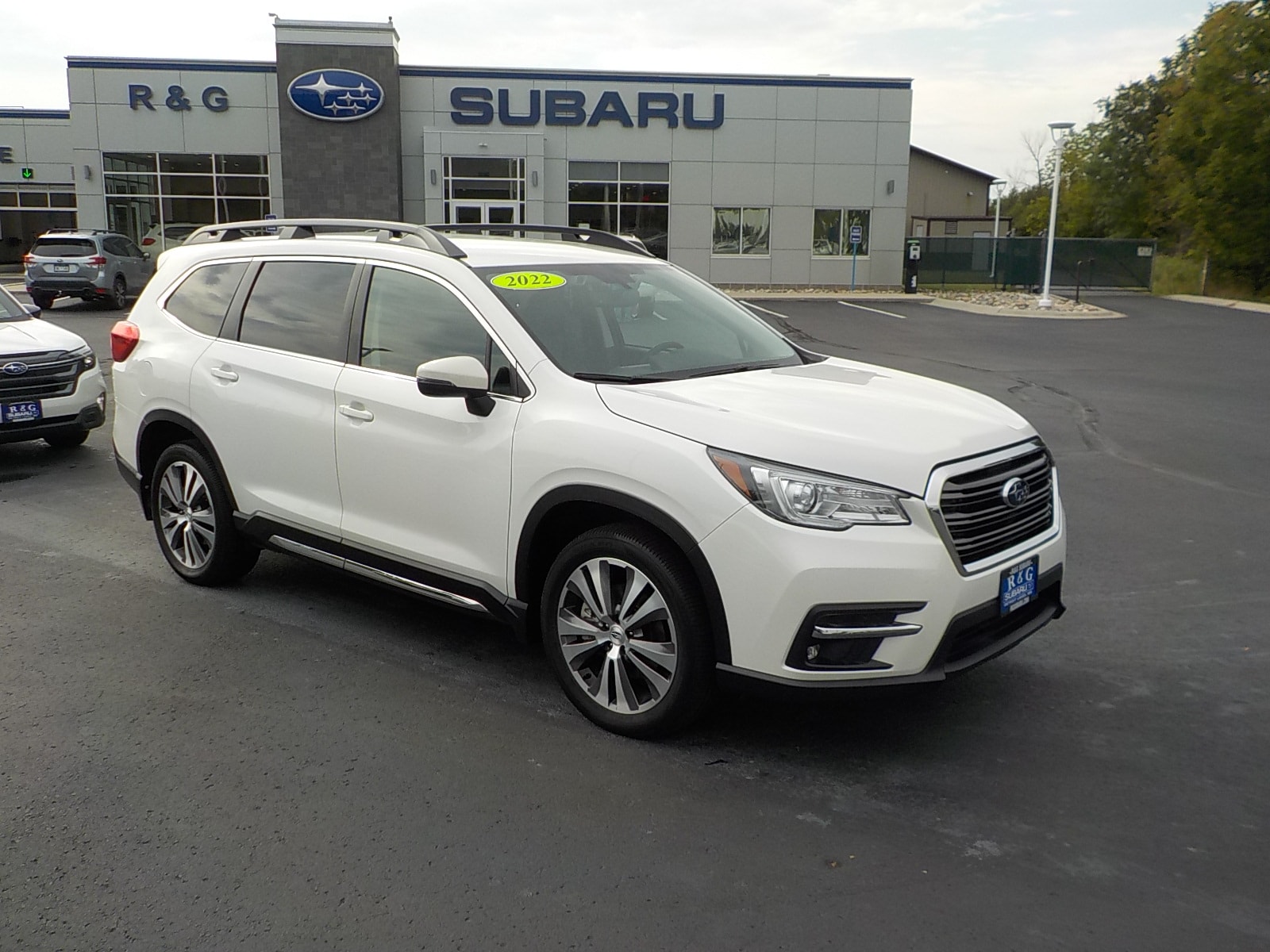 Certified 2022 Subaru Ascent Limited with VIN 4S4WMAMD7N3405324 for sale in Detroit Lakes, Minnesota