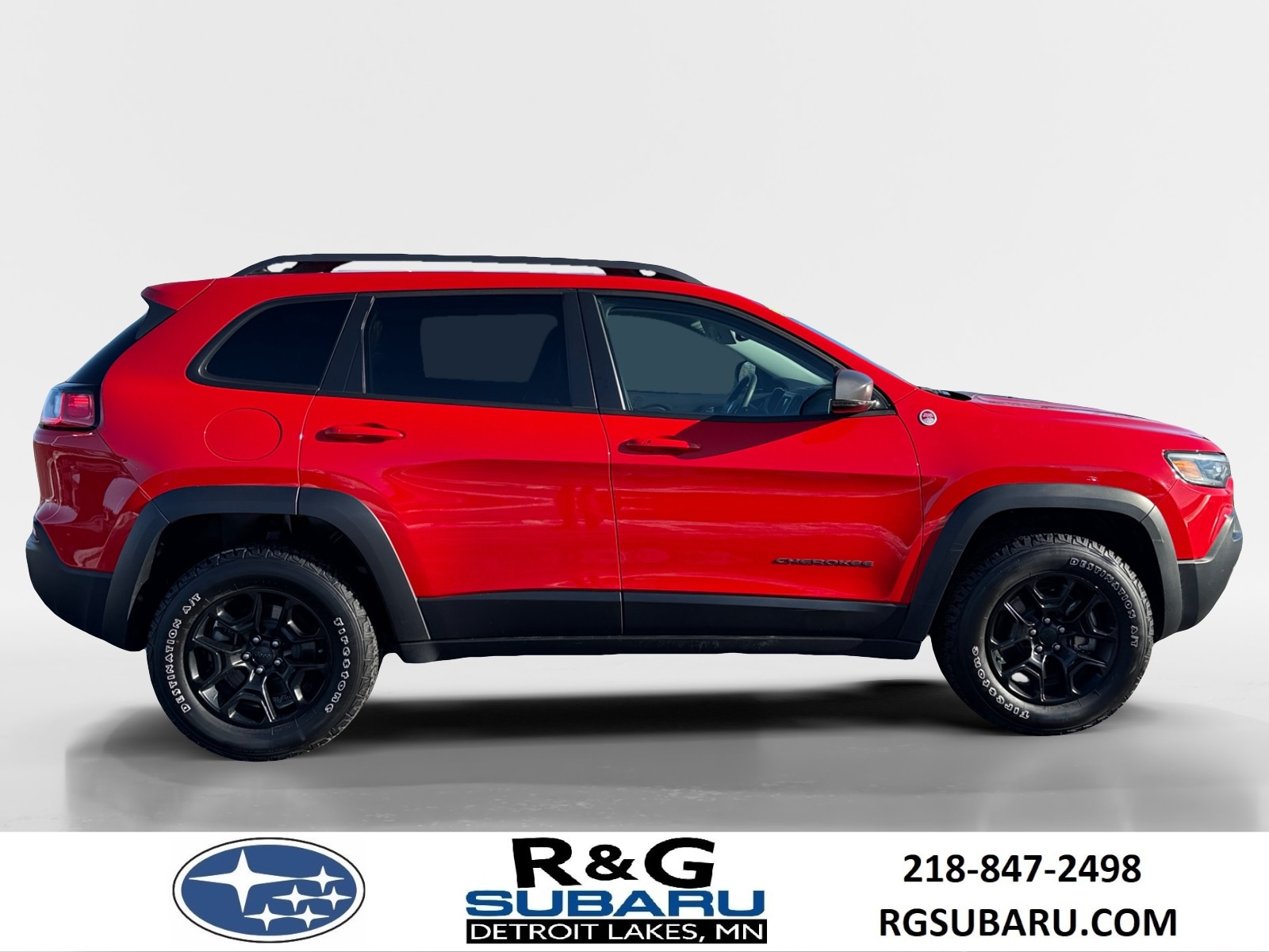 Used 2019 Jeep Cherokee Trailhawk Elite with VIN 1C4PJMBN7KD170010 for sale in Detroit Lakes, Minnesota