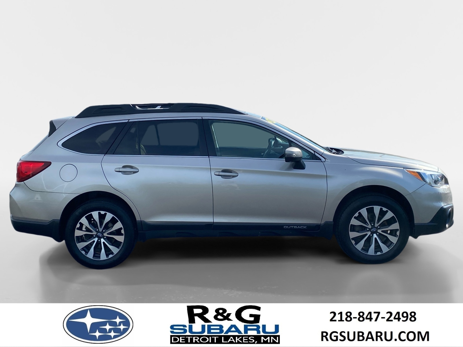 Used 2016 Subaru Outback Limited with VIN 4S4BSANC9G3302628 for sale in Detroit Lakes, Minnesota