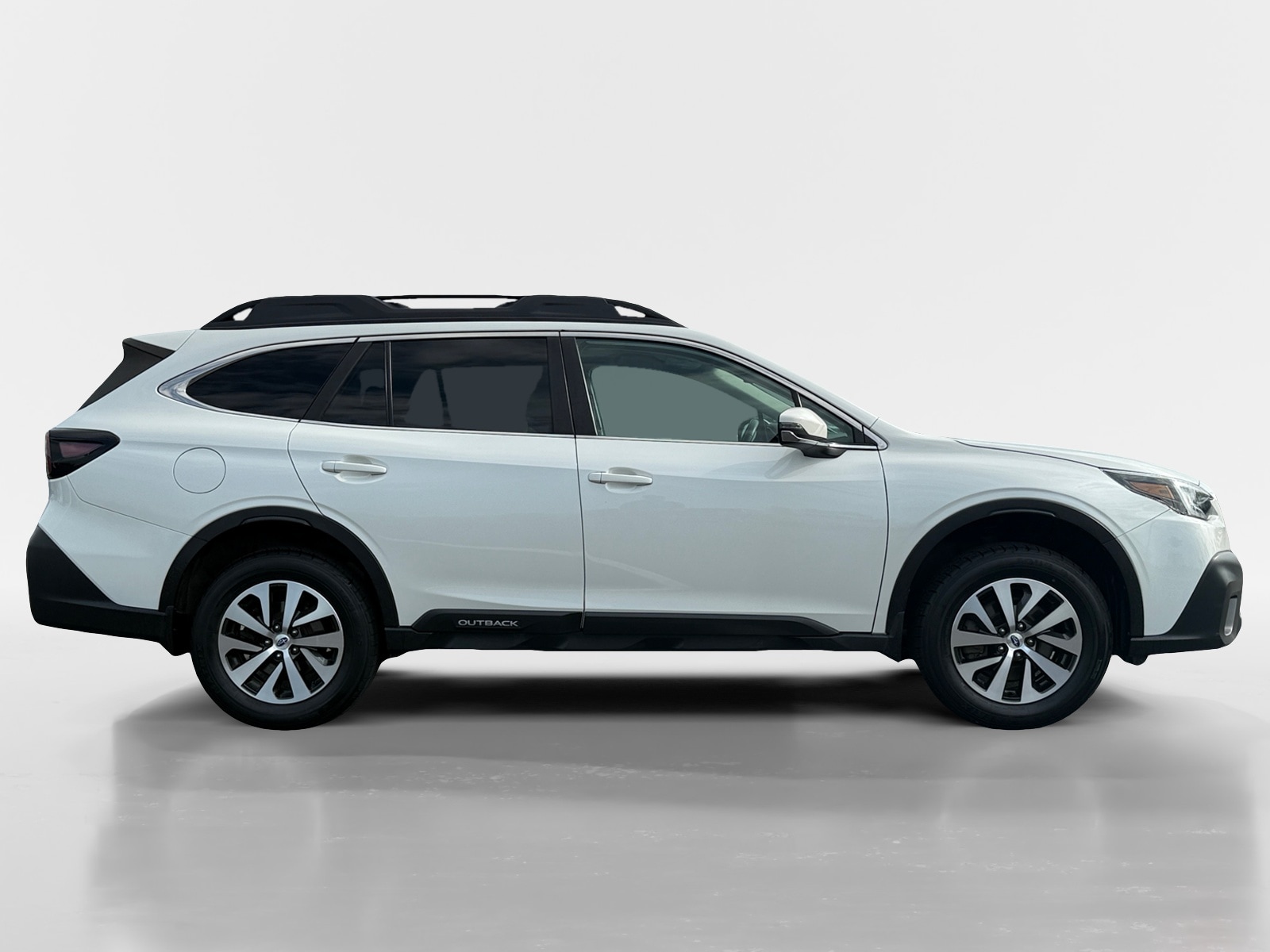 Used 2020 Subaru Outback Premium with VIN 4S4BTACCXL3226928 for sale in Detroit Lakes, Minnesota