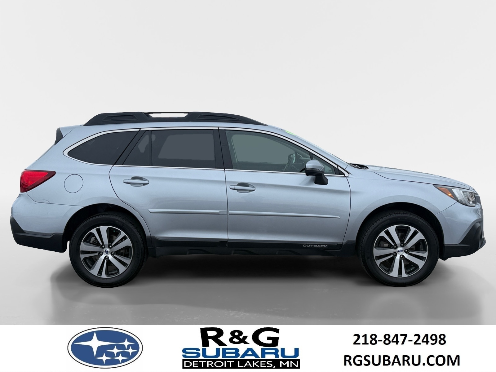 Used 2018 Subaru Outback Limited with VIN 4S4BSAKC7J3225463 for sale in Detroit Lakes, Minnesota