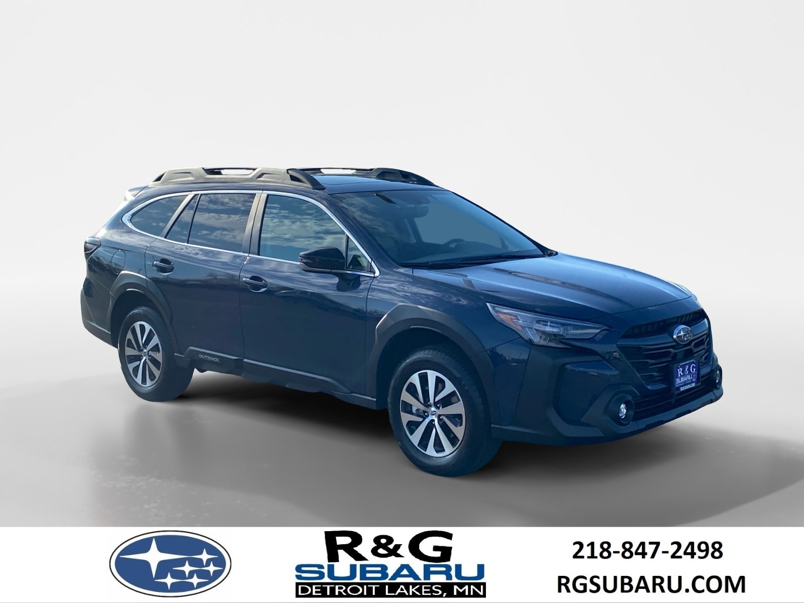 2025 Subaru Outback Premium's photo